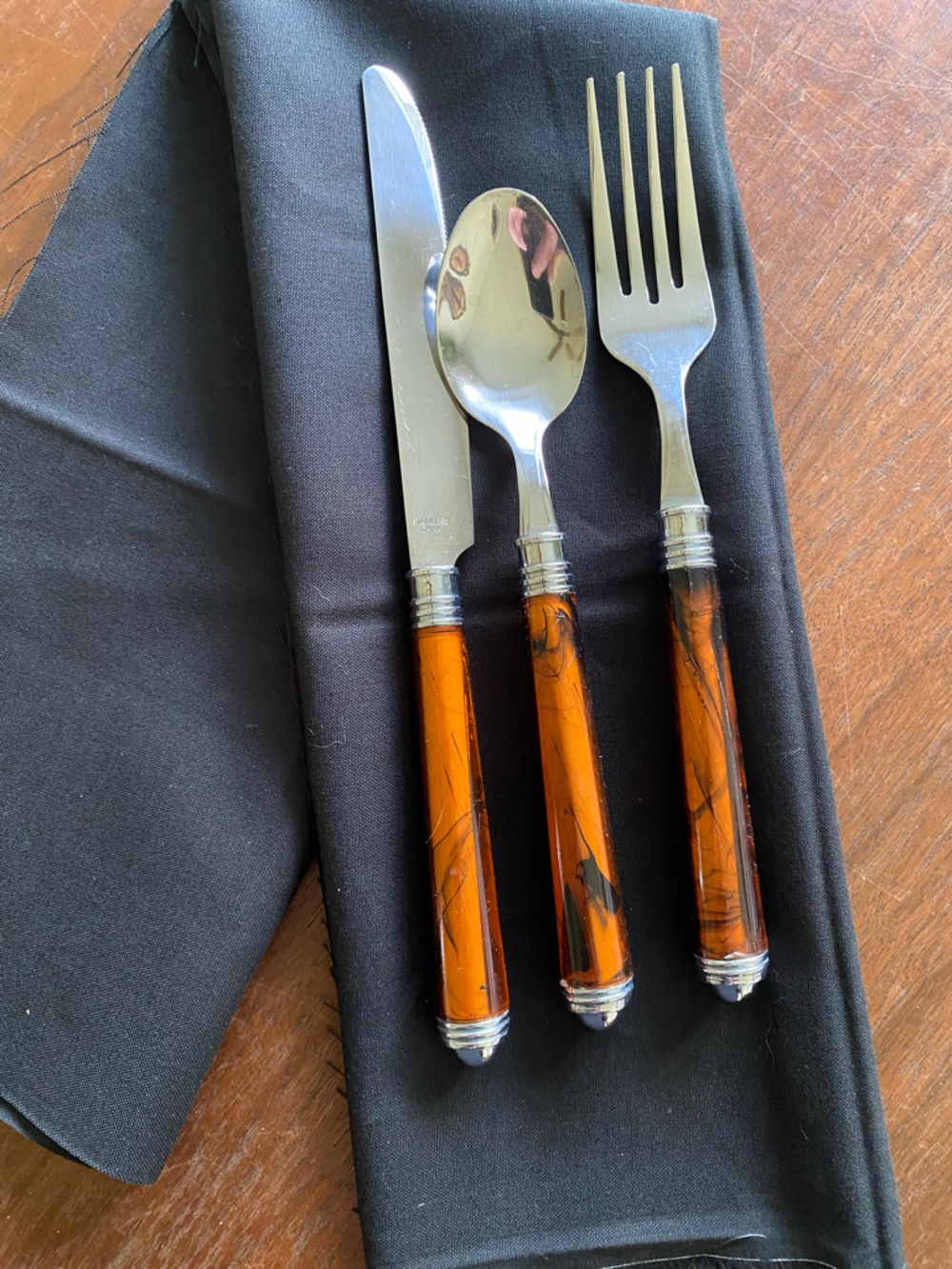 Tortoiseshell-Style Flatware Set - Orange & Black Handles serving for 8. - Picture 2 of 4